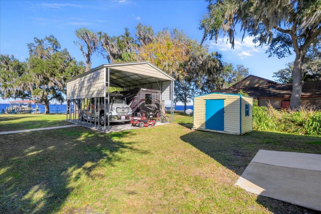 116 Crescent Lake Shore Drive, Crescent City, FL 32112 Photo