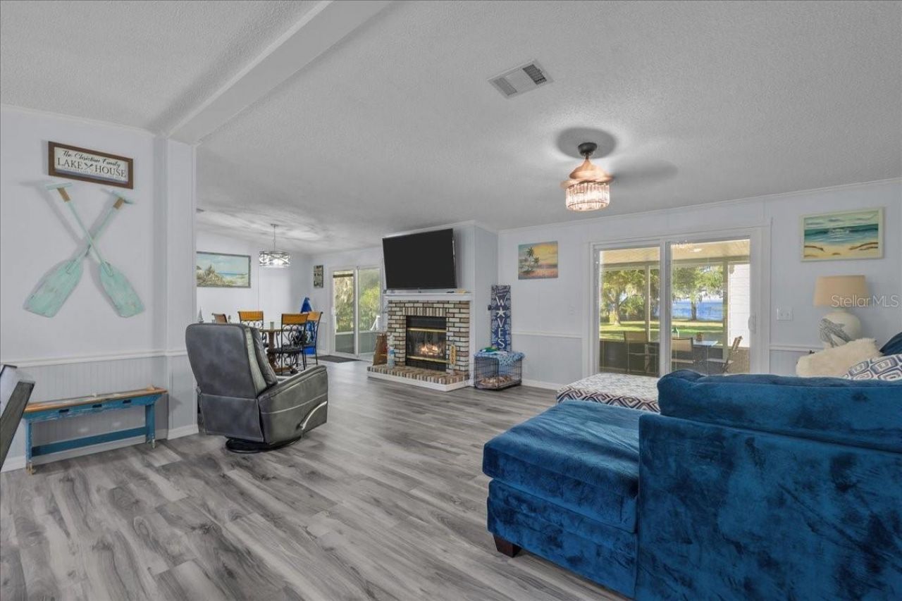 116 Crescent Lake Shore Drive, Crescent City, FL 32112 Photo