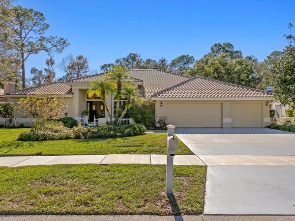 4917 LONDONDERRY DRIVE, TAMPA, FL 33647