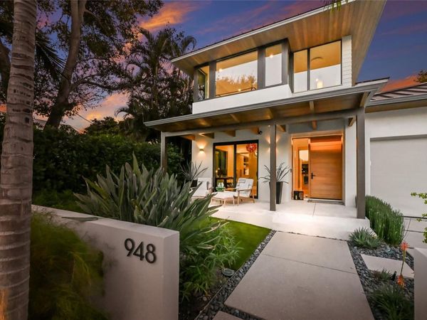 948 CITRUS AVENUE, SARASOTA, FL 34236