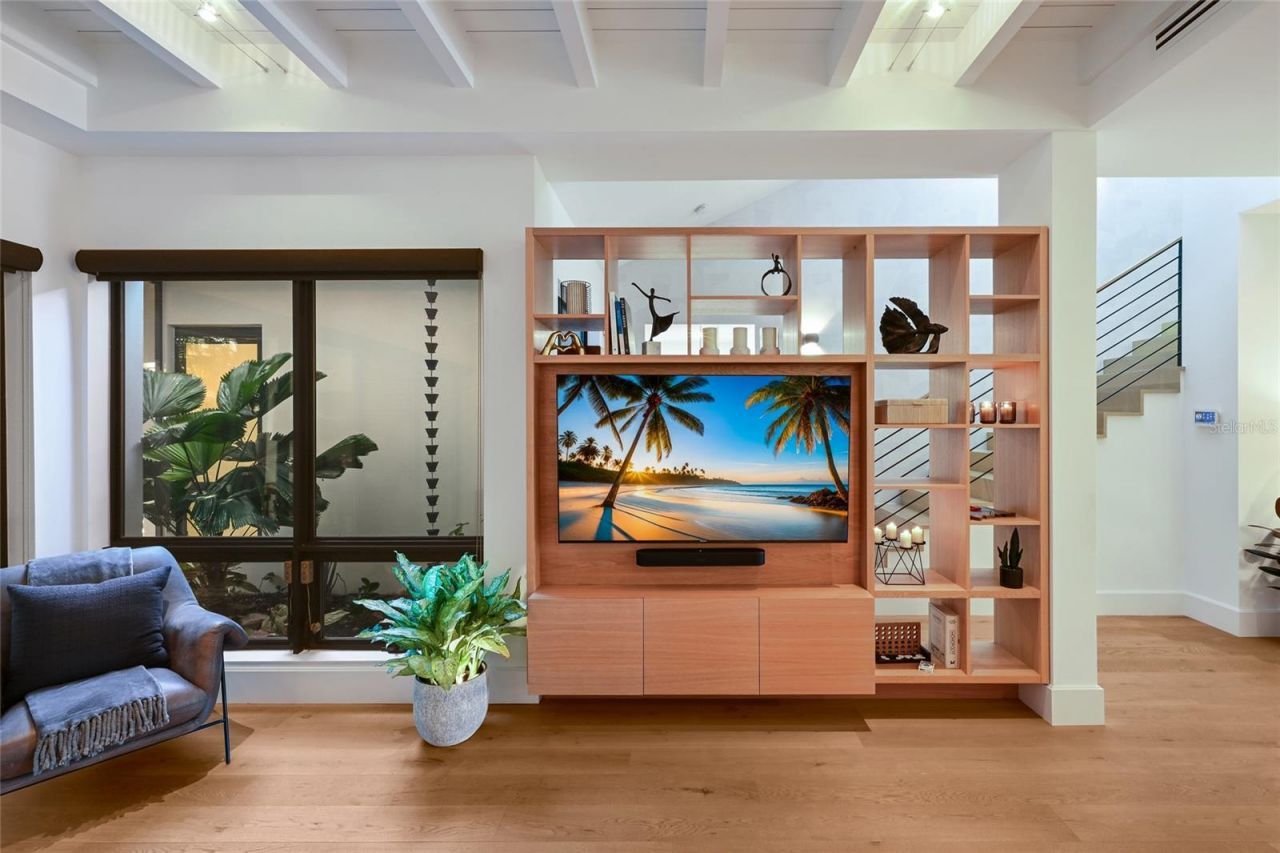 948 Citrus Avenue, Sarasota, FL 34236 Photo