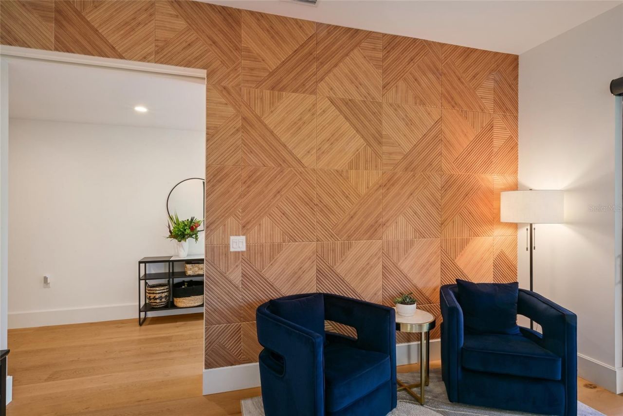 948 Citrus Avenue, Sarasota, FL 34236 Photo