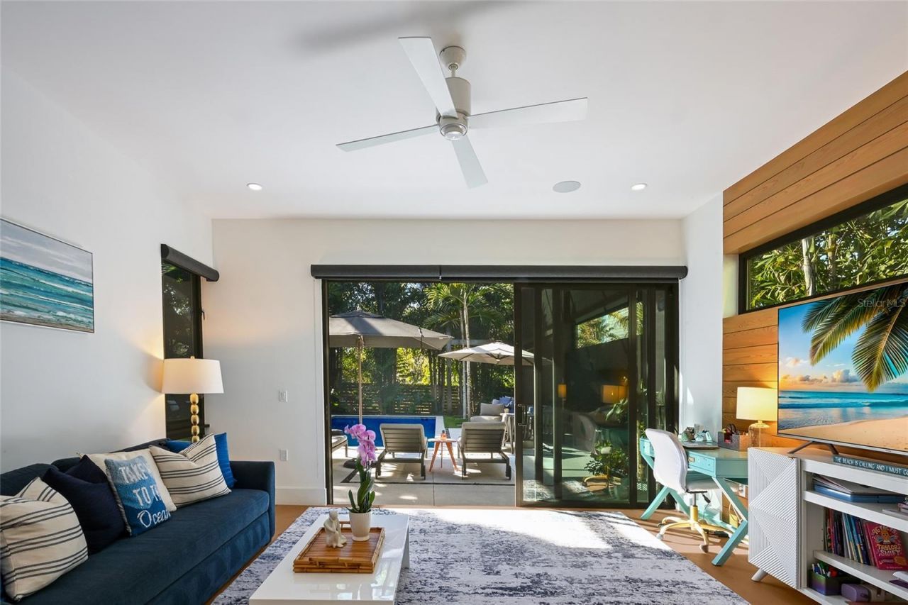 948 Citrus Avenue, Sarasota, FL 34236 Photo