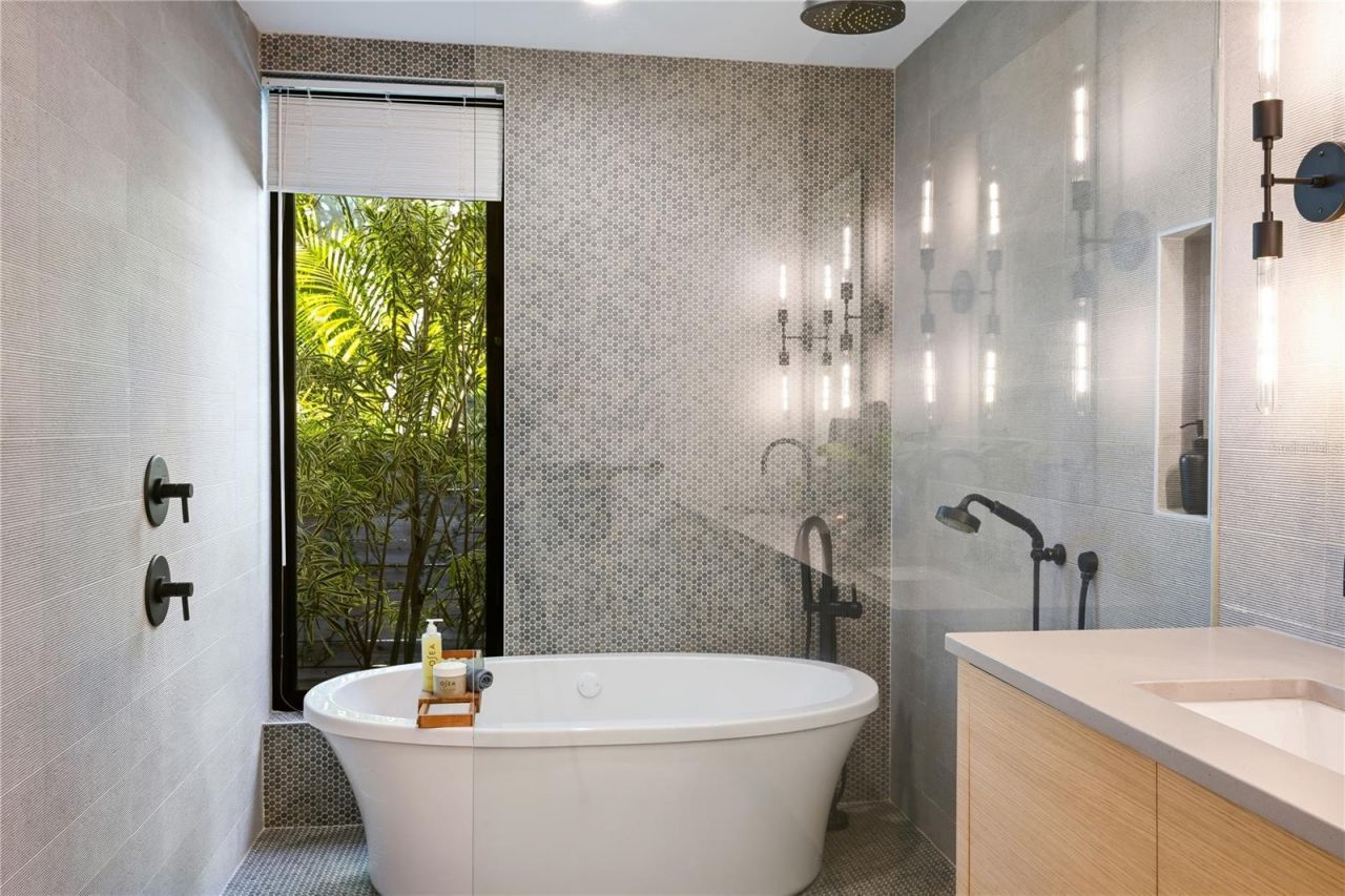 948 Citrus Avenue, Sarasota, FL 34236 Photo