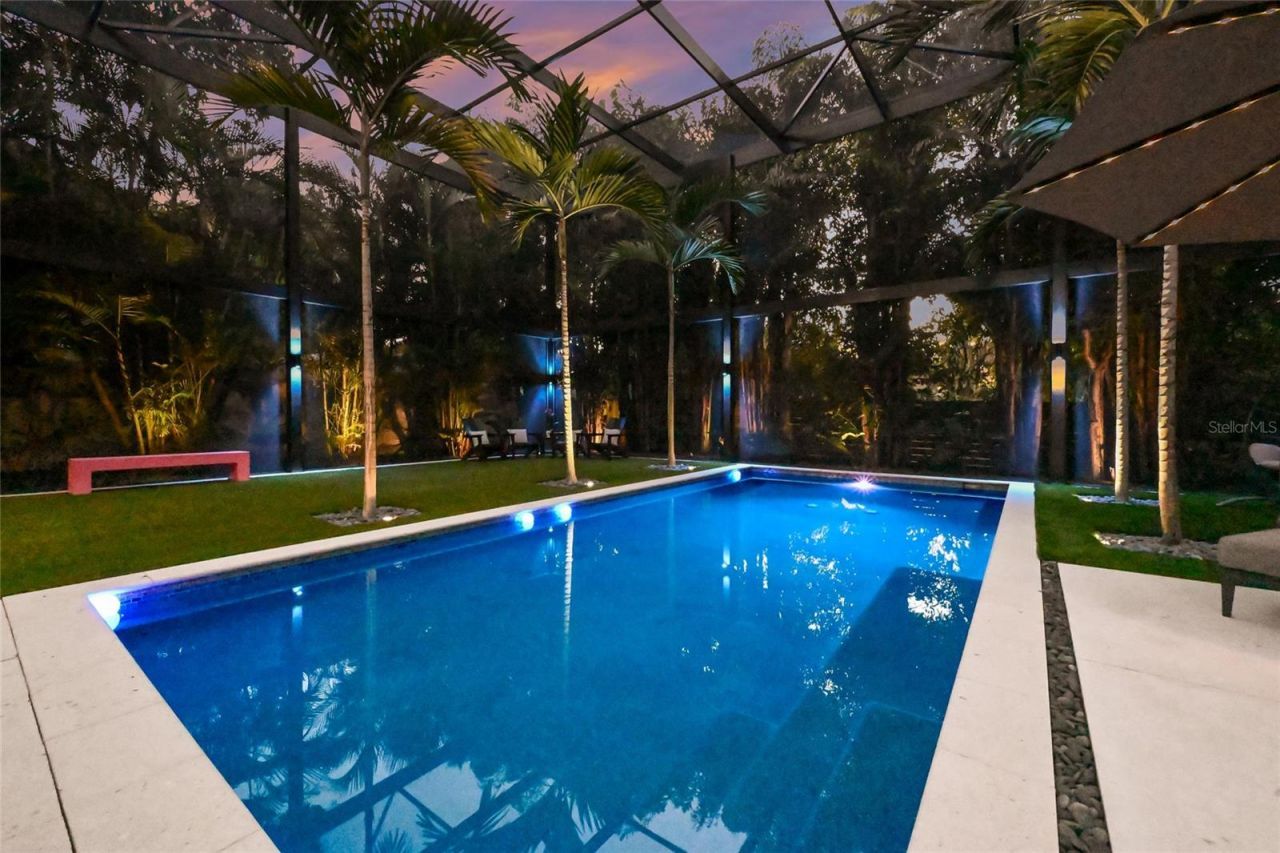 948 Citrus Avenue, Sarasota, FL 34236 Photo