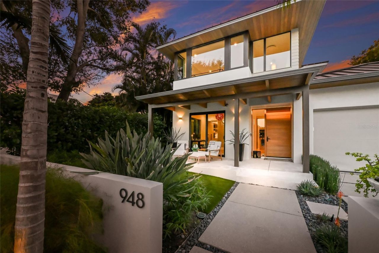 948 Citrus Avenue, Sarasota, FL 34236 Photo