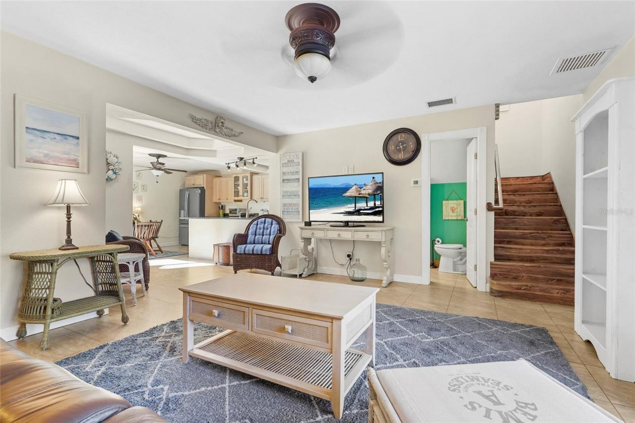 1143 Longfellow Road, Sarasota, FL 34243 Photo