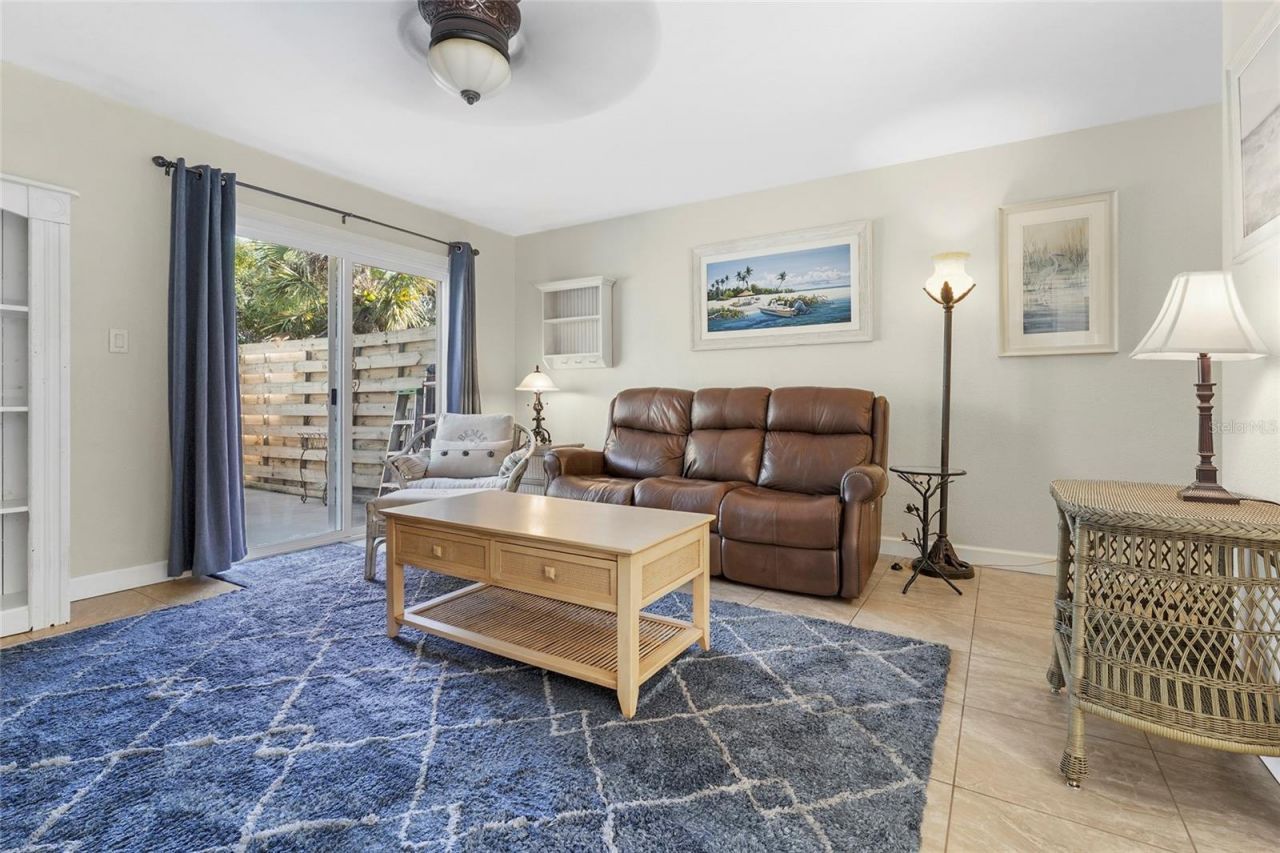 1143 Longfellow Road, Sarasota, FL 34243 Photo