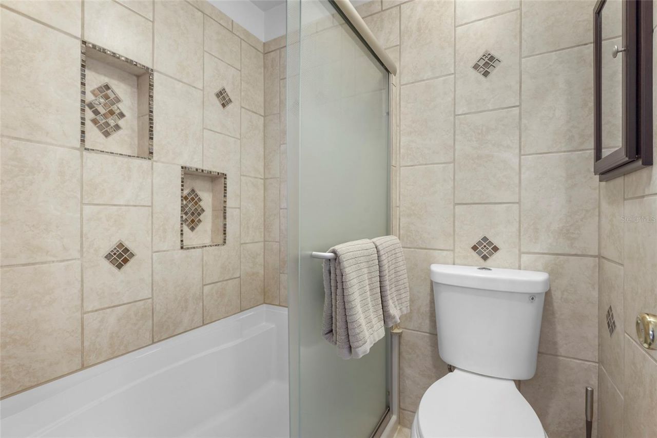 1143 Longfellow Road, Sarasota, FL 34243 Photo