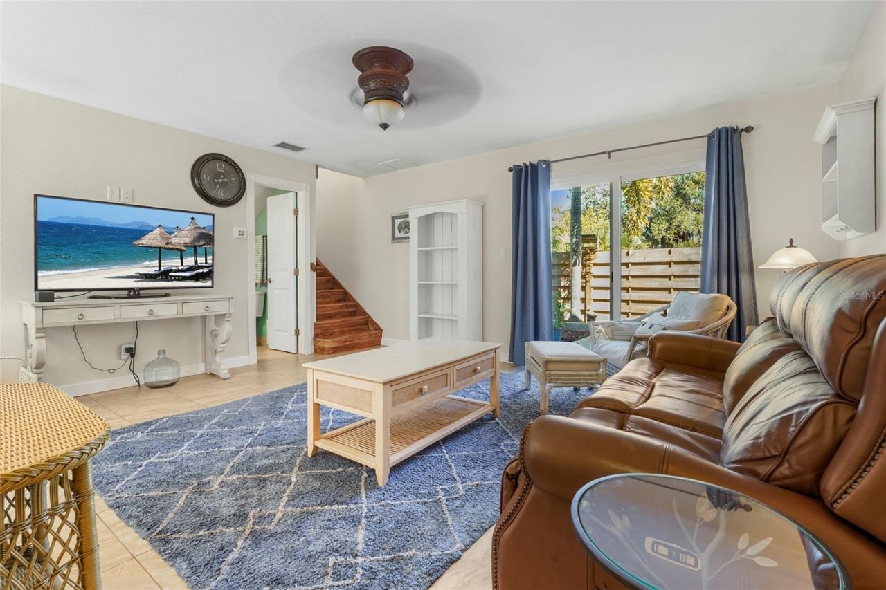 1143 Longfellow Road, Sarasota, FL 34243 Photo