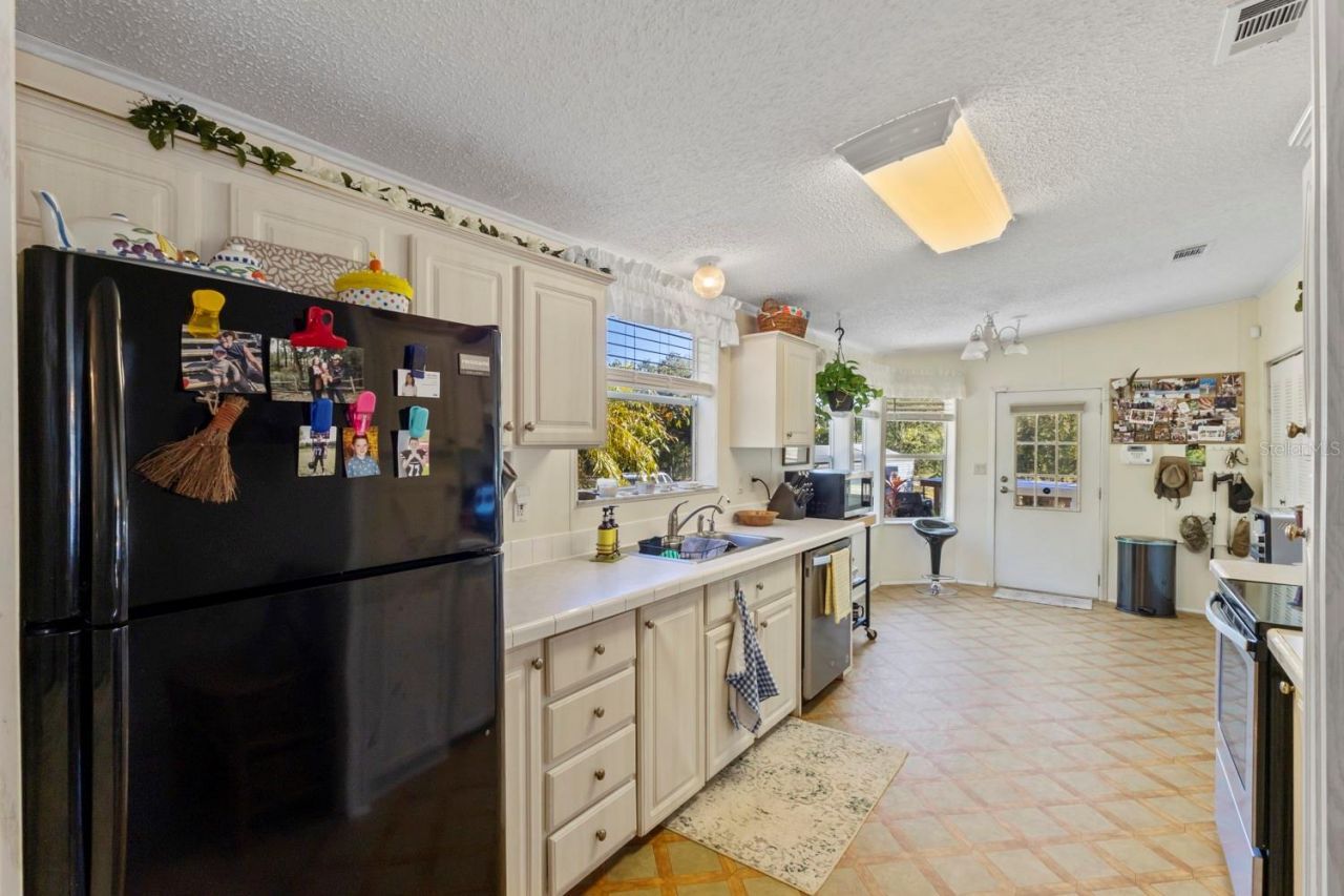 29414 Pine Villa Circle, Punta Gorda, FL 33982 Photo