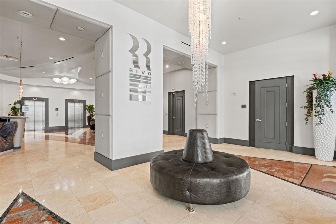 1771 Ringling Boulevard, Unit 707, Sarasota, FL 34236 Photo