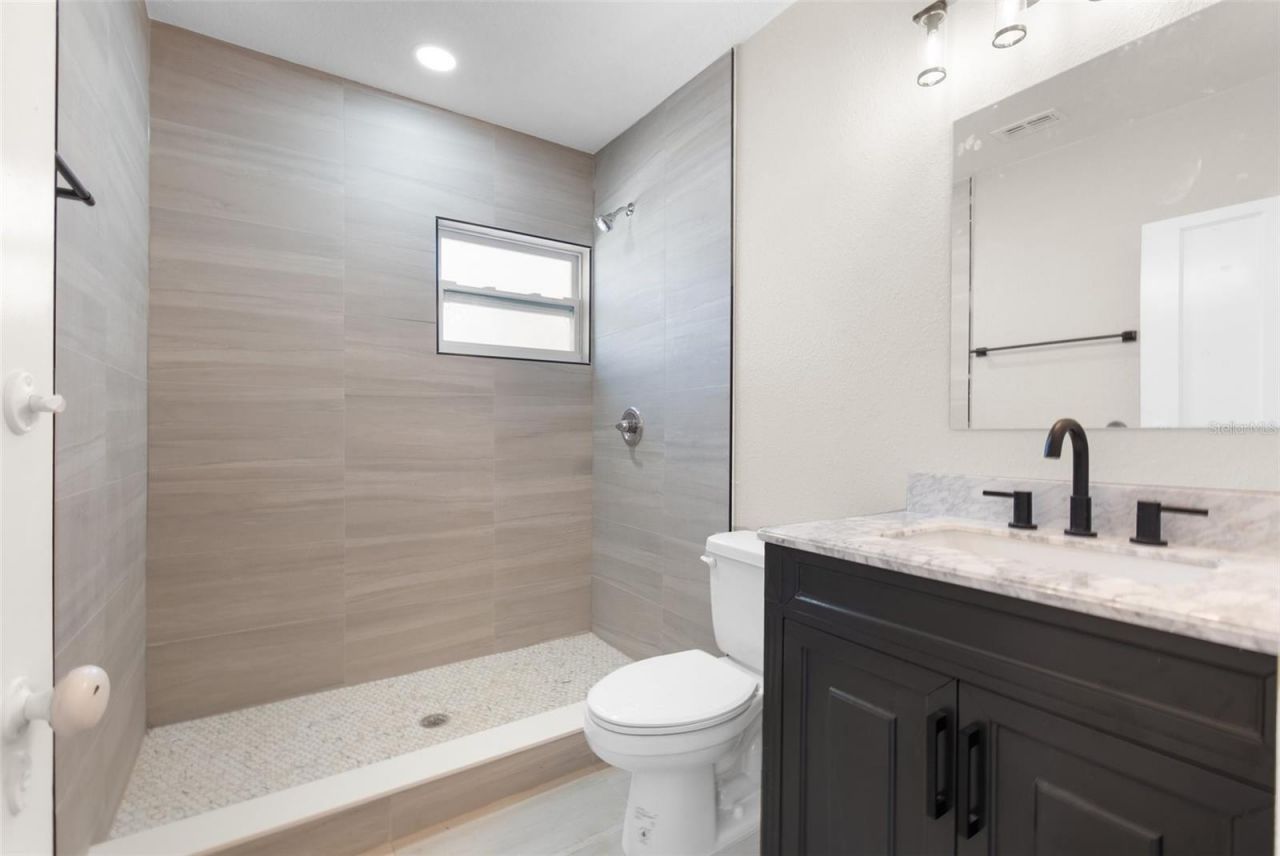 781 31st Avenue N, Saint Petersburg, FL 33704 Photo