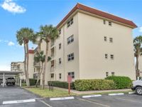 915 Beach Road Primary Photo