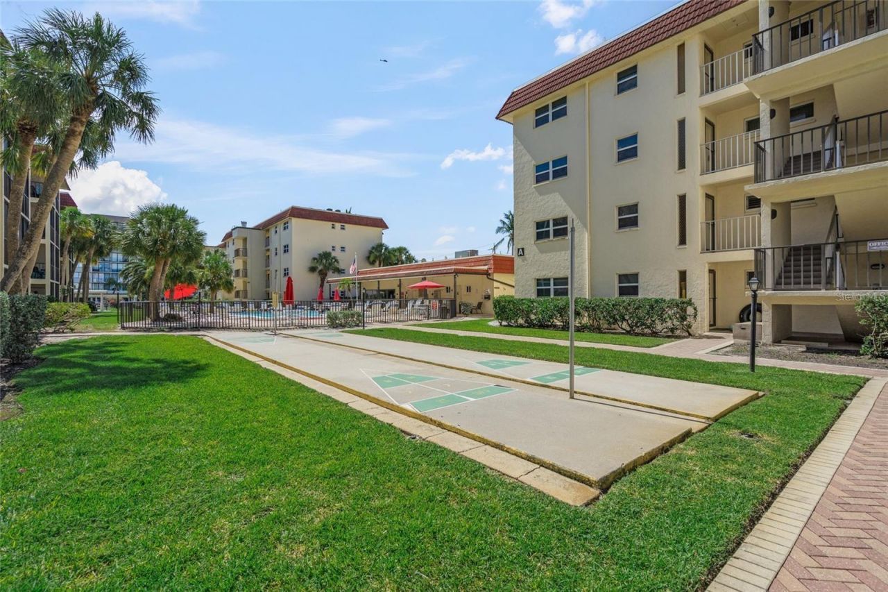 915 Beach Road, Unit 216, Sarasota, FL 34242 Photo