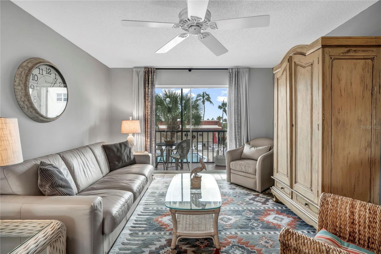 915 Beach Road, Unit 216, Sarasota, FL 34242 Photo