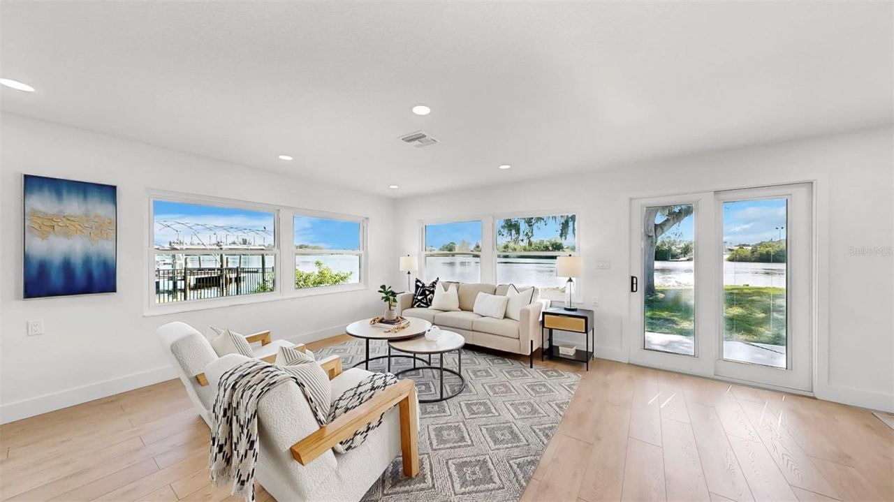 424 Doric Court, Tarpon Springs, FL 34689 Photo