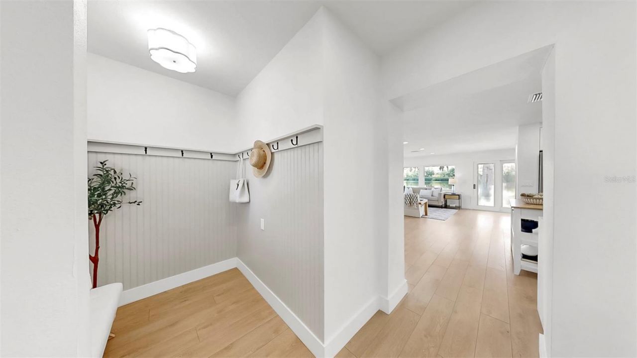 424 Doric Court, Tarpon Springs, FL 34689 Photo