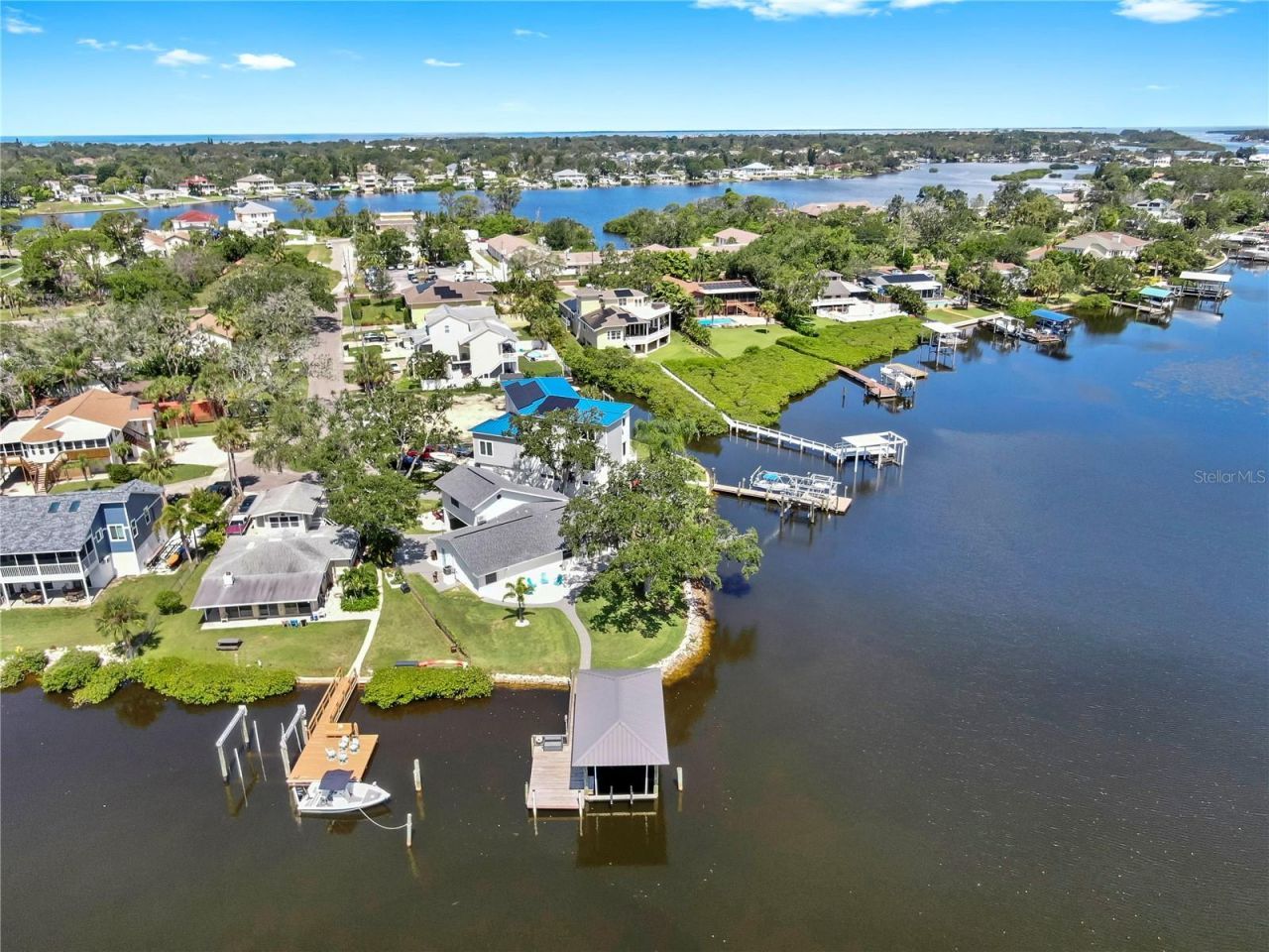 424 Doric Court, Tarpon Springs, FL 34689 Photo
