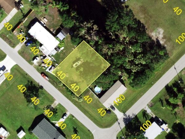 11182 2ND AVENUE, PUNTA GORDA, FL 33955