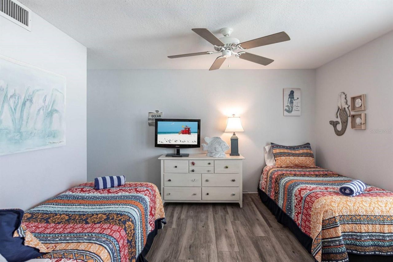 6154 Midnight Pass Road, Unit 202, Sarasota, FL 34242 Photo