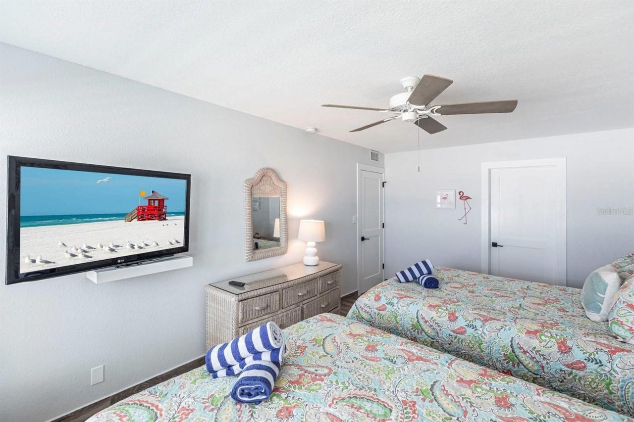 6154 Midnight Pass Road, Unit 202, Sarasota, FL 34242 Photo