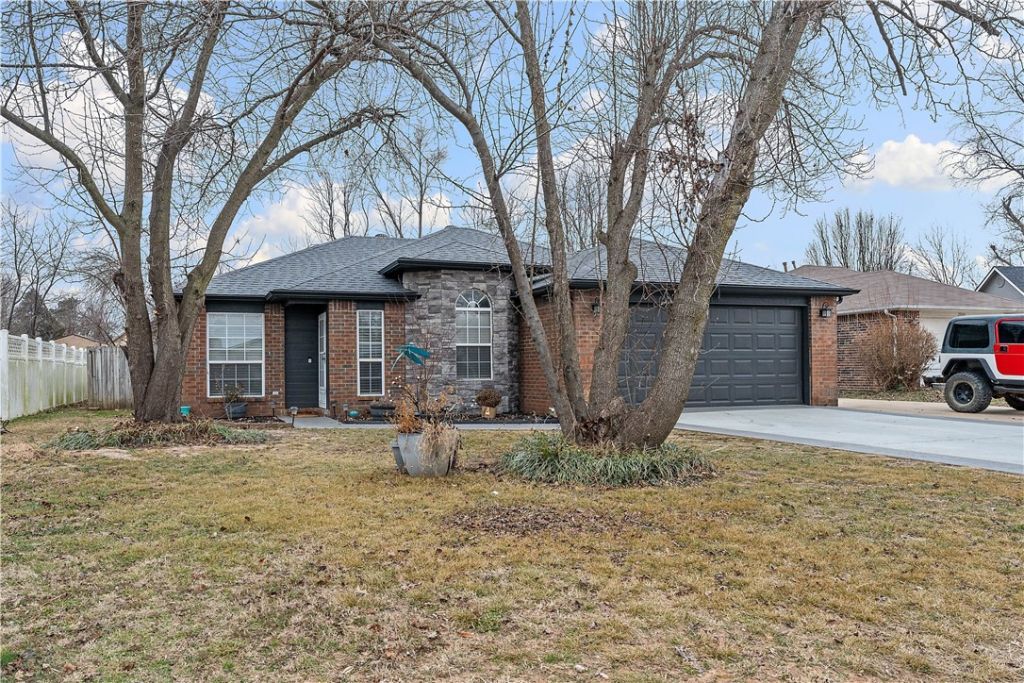 2906 Levi Lane, Bentonville, AR 72712 Main Photo