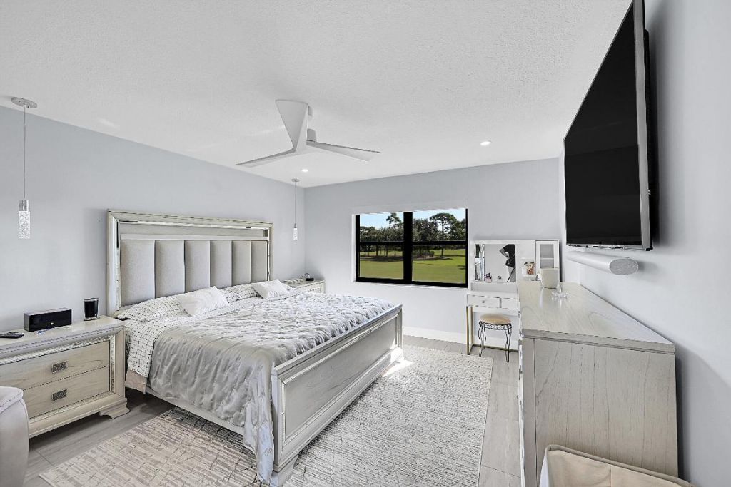 12870 Briarlake Drive, Unit 201, Palm Beach Gardens, FL 33418 Photo