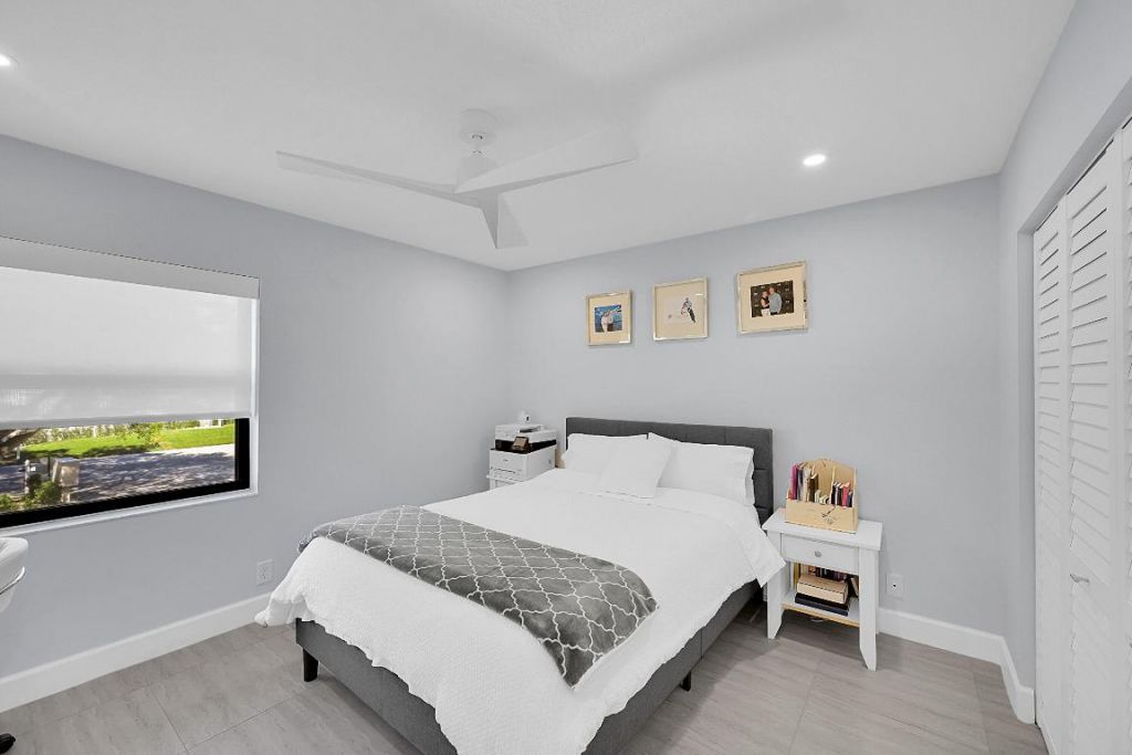 12870 Briarlake Drive, Unit 201, Palm Beach Gardens, FL 33418 Photo