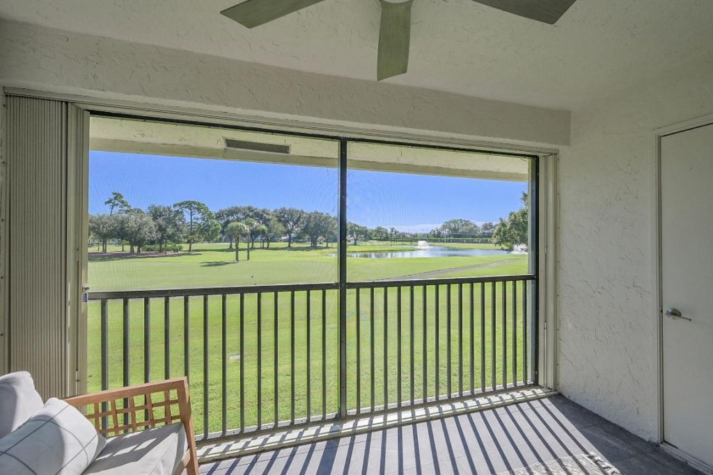 12870 Briarlake Drive, Unit 201, Palm Beach Gardens, FL 33418 Photo