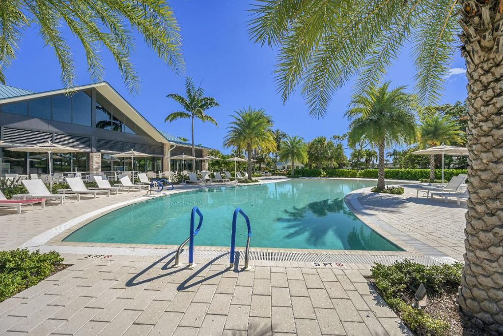 12870 Briarlake Drive, Unit 201, Palm Beach Gardens, FL 33418 Photo