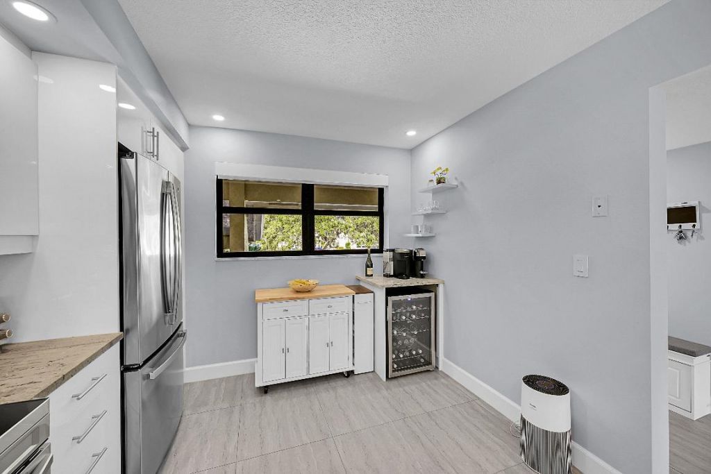 12870 Briarlake Drive, Unit 201, Palm Beach Gardens, FL 33418 Photo