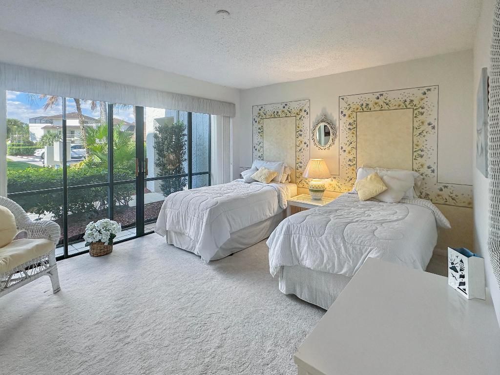 3300 Twin Lakes Terrace, Unit 103, Fort Pierce, FL 34951 Photo