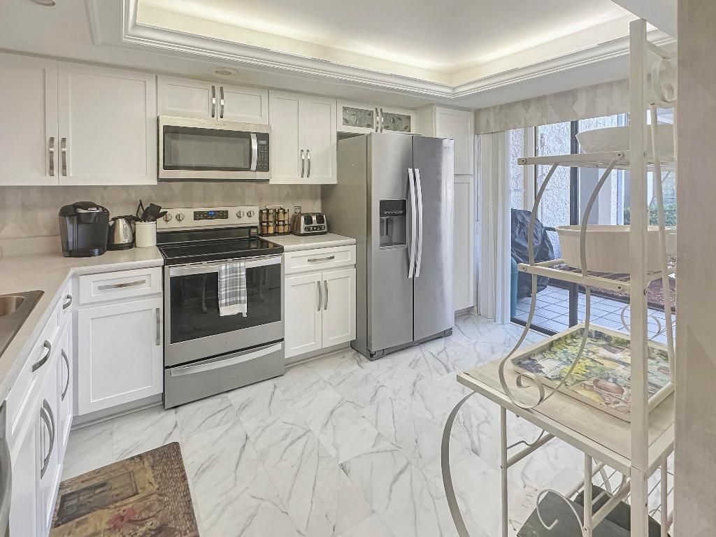 3300 Twin Lakes Terrace, Unit 103, Fort Pierce, FL 34951 Photo