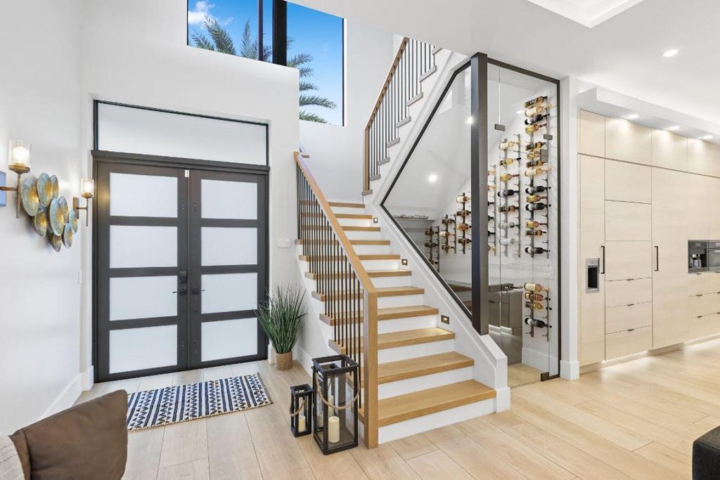 525 Whispering Pines Road, Boynton Beach, FL 33435 Photo