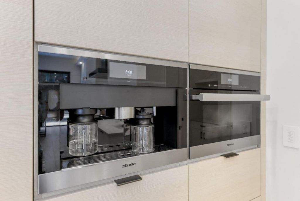 525 Whispering Pines Road, Boynton Beach, FL 33435 Photo