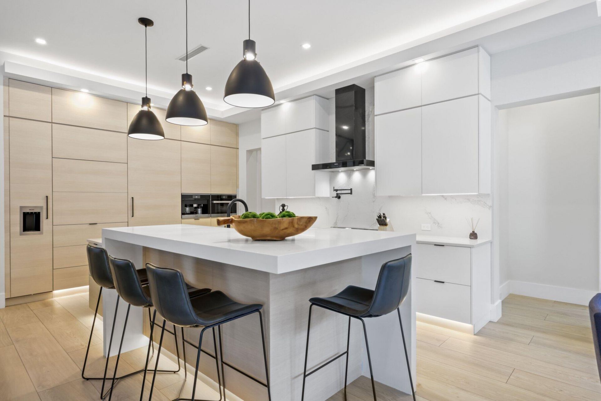 525 Whispering Pines Road, Boynton Beach, FL 33435 Photo