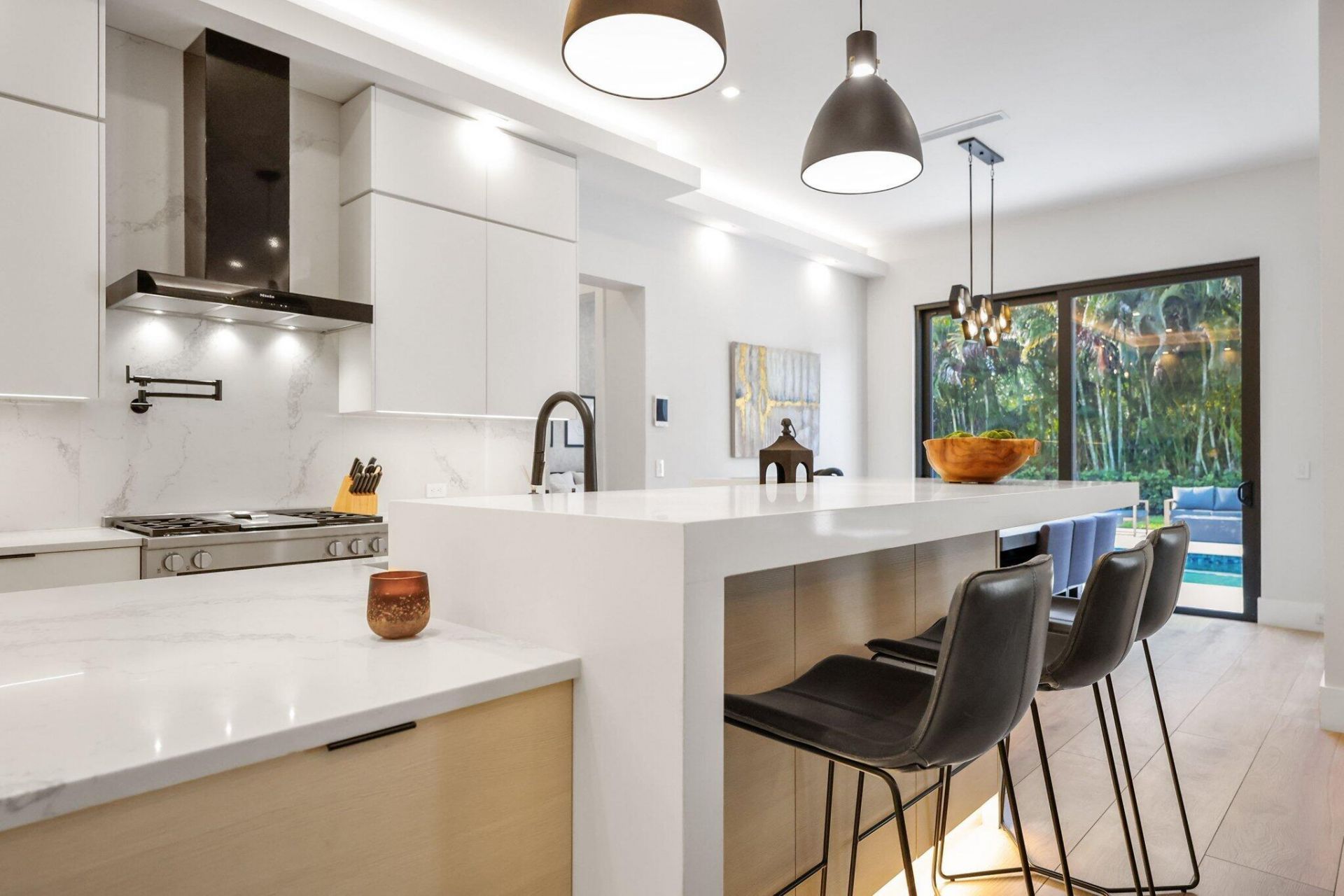 525 Whispering Pines Road, Boynton Beach, FL 33435 Photo