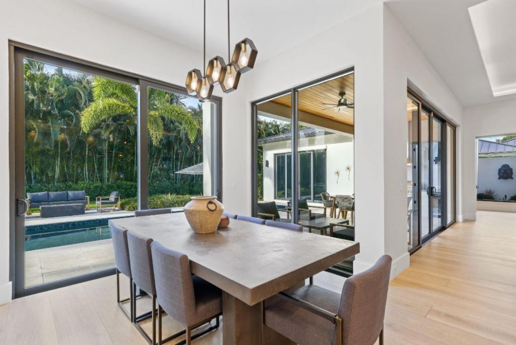 525 Whispering Pines Road, Boynton Beach, FL 33435 Photo