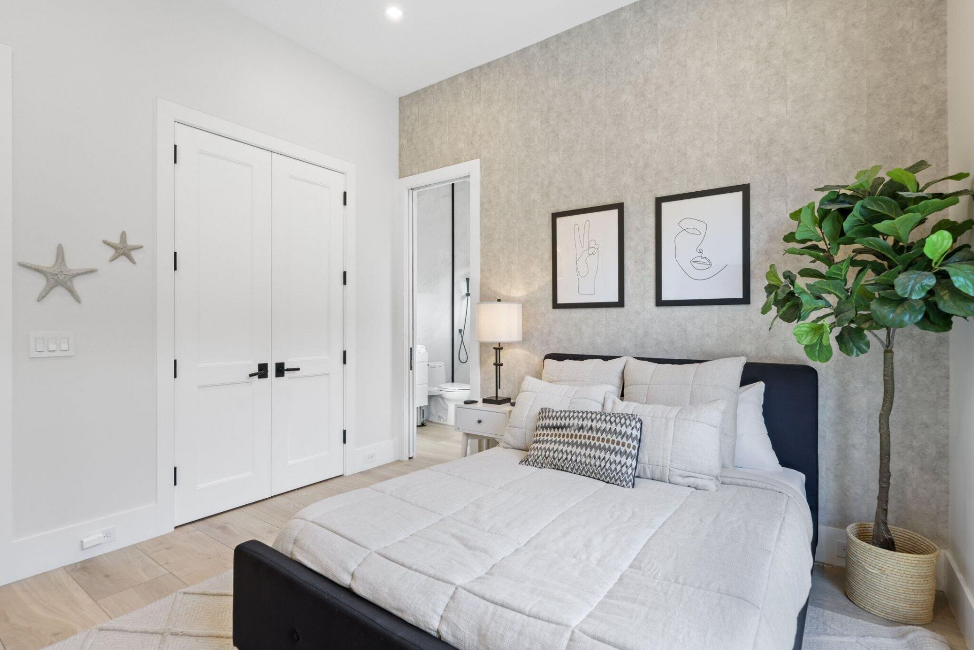 525 Whispering Pines Road, Boynton Beach, FL 33435 Photo