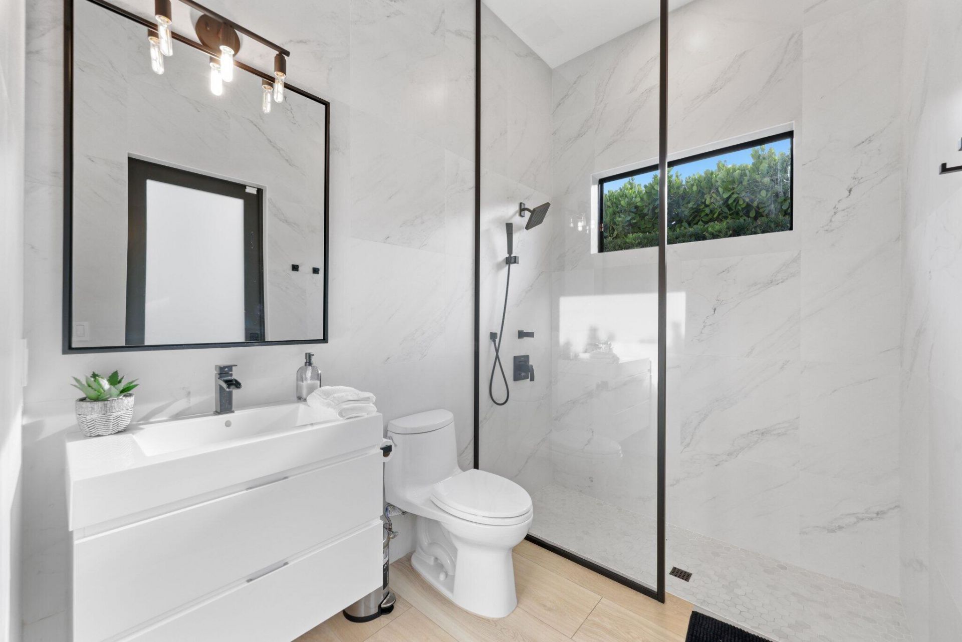 525 Whispering Pines Road, Boynton Beach, FL 33435 Photo