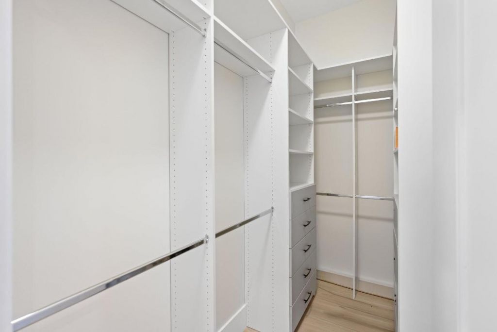 525 Whispering Pines Road, Boynton Beach, FL 33435 Photo