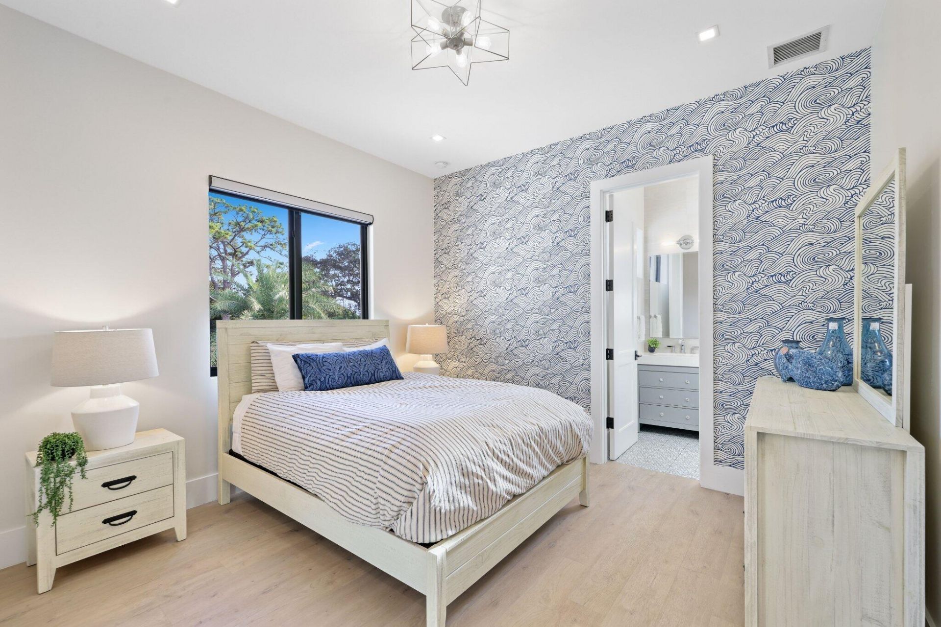 525 Whispering Pines Road, Boynton Beach, FL 33435 Photo