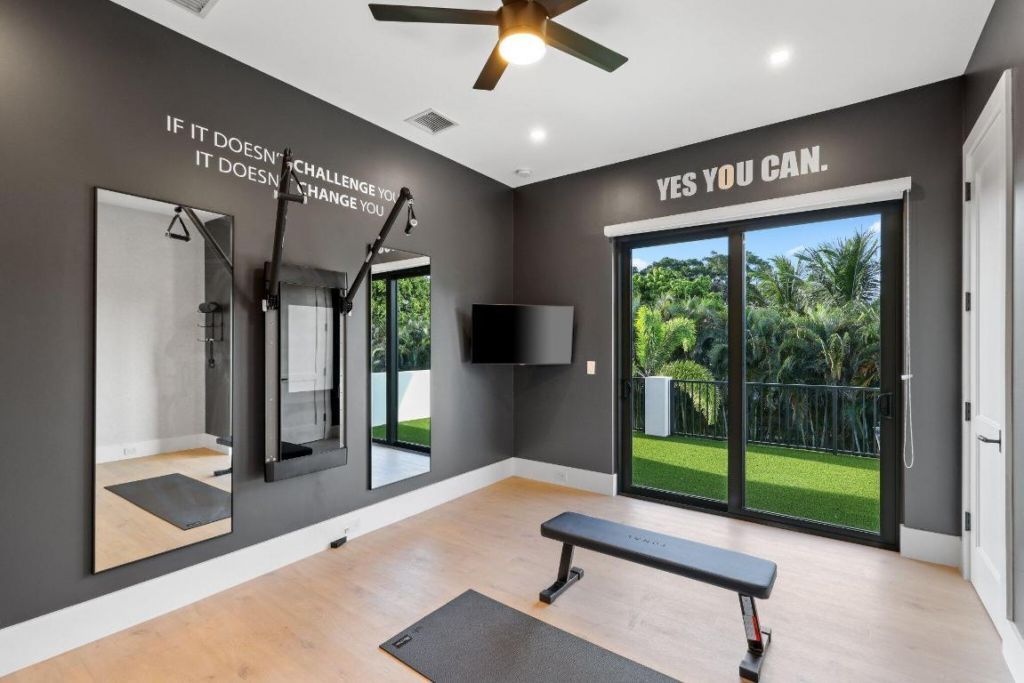 525 Whispering Pines Road, Boynton Beach, FL 33435 Photo