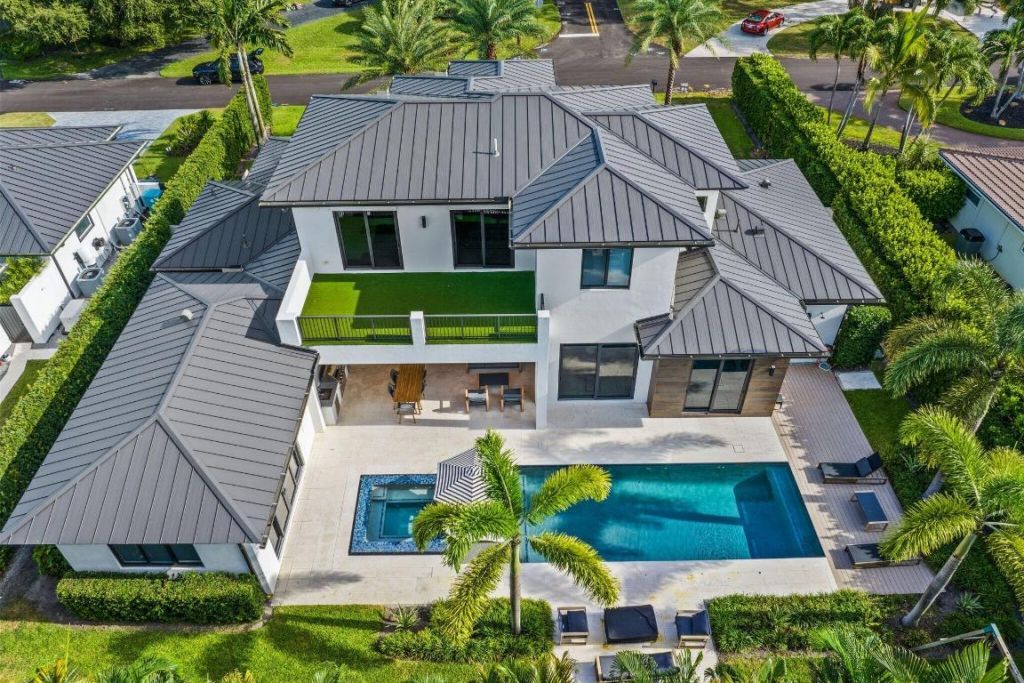 525 Whispering Pines Road, Boynton Beach, FL 33435 Photo