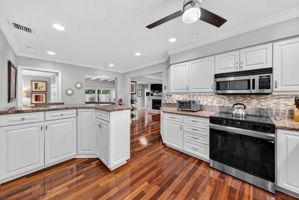 2081 NE 25th Street, Lighthouse Point, FL 33064 Photo