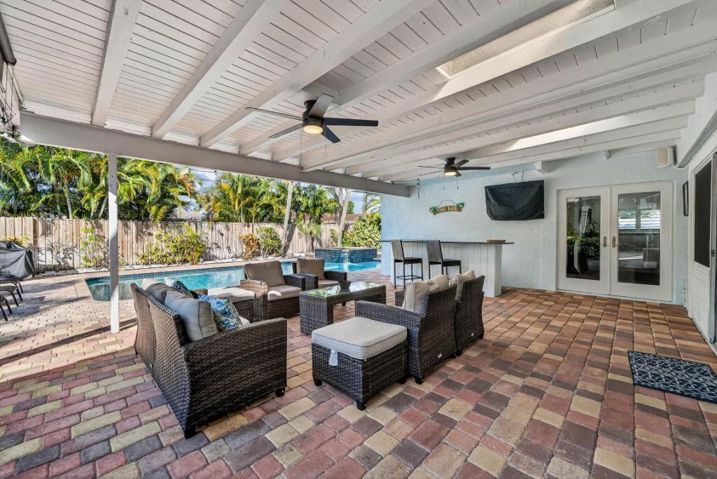 2081 NE 25th Street, Lighthouse Point, FL 33064 Photo