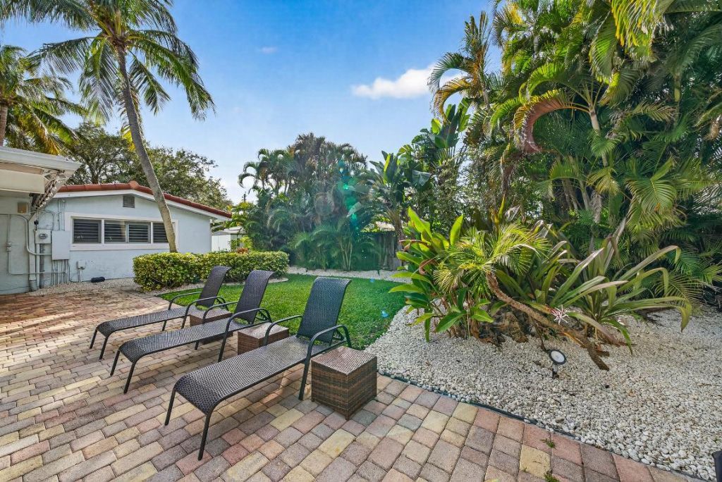 2081 NE 25th Street, Lighthouse Point, FL 33064 Photo