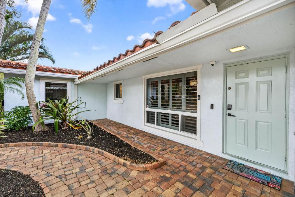 2081 NE 25th Street, Lighthouse Point, FL 33064 Photo