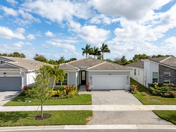 11959 SW Viridian Boulevard, Port St. Lucie, FL 34987